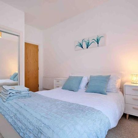 אברדין Modern & Spacious Apartment In City Centre מראה חיצוני תמונה