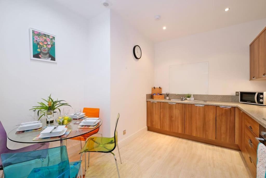 אברדין Modern & Spacious Apartment In City Centre מראה חיצוני תמונה